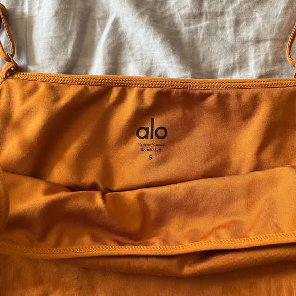 Alo yoga tank top - Picture 2 of 2